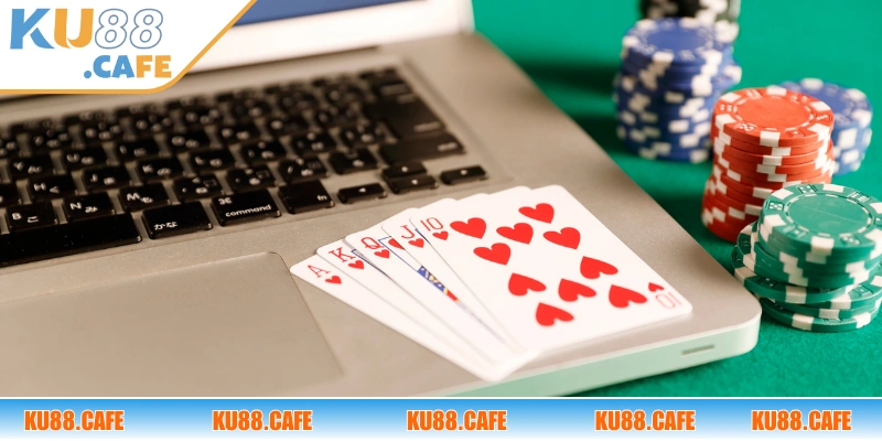 Vì sao game bài đổi thưởng hấp dẫn người chơi?